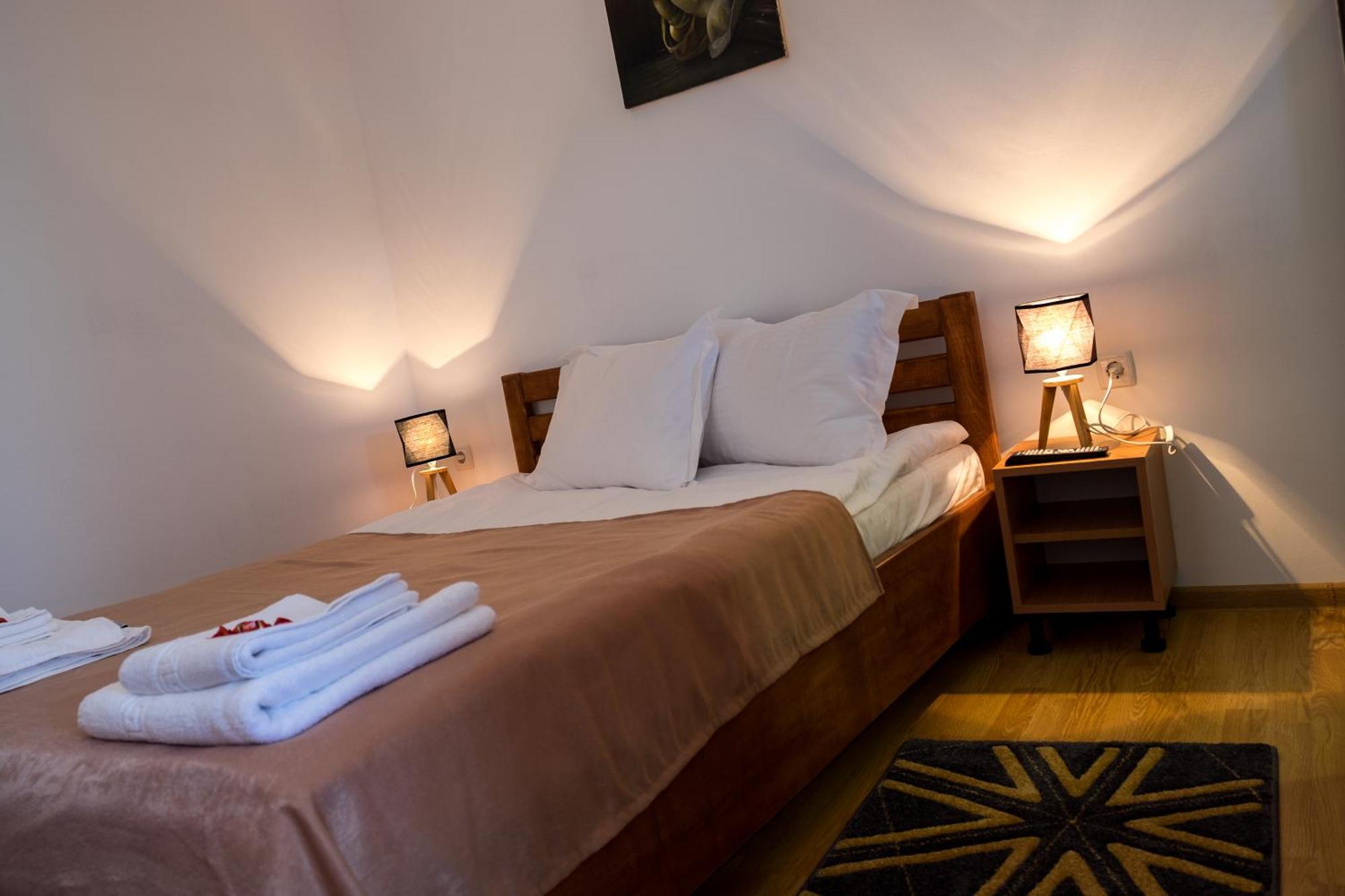 Casa Arbo Hotel Călimăneşti Buitenkant foto